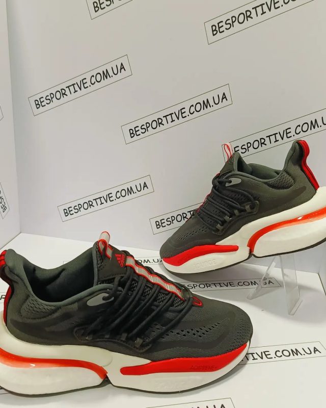 Adidas Alphaboost V1