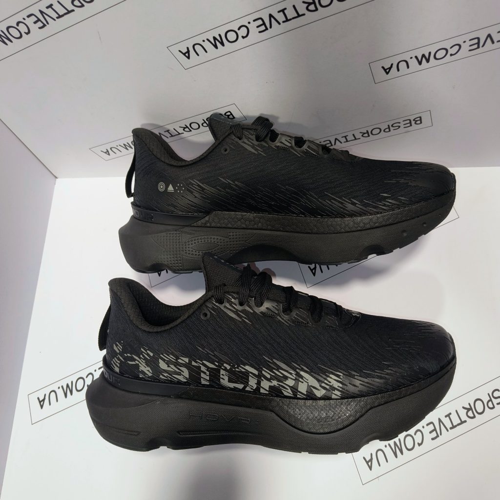 Under Armour STORM Infinite PRO HOVR+