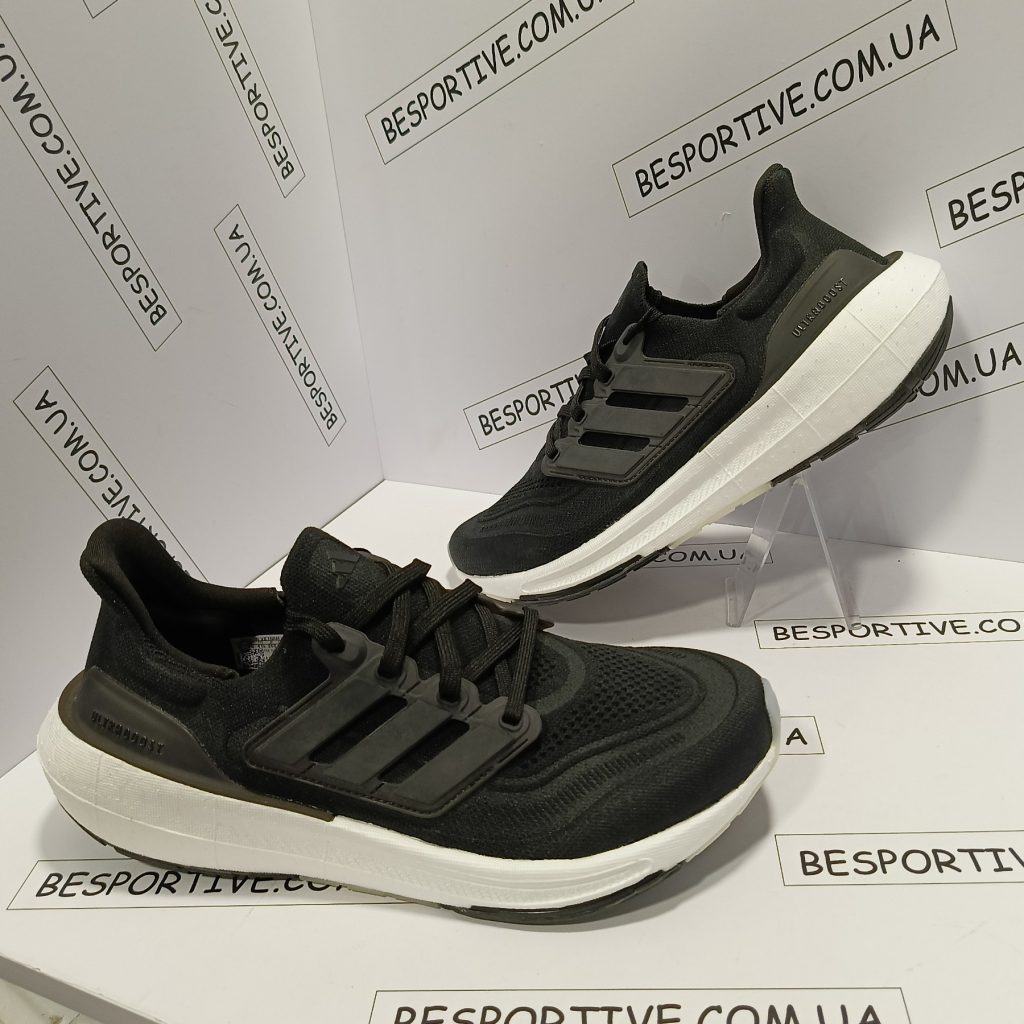adidas UltraBOOST Light