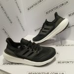 adidas UltraBOOST Light