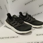 adidas UltraBOOST Light