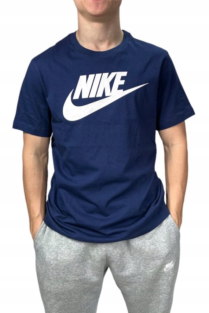 Nike Sportswear tee navy